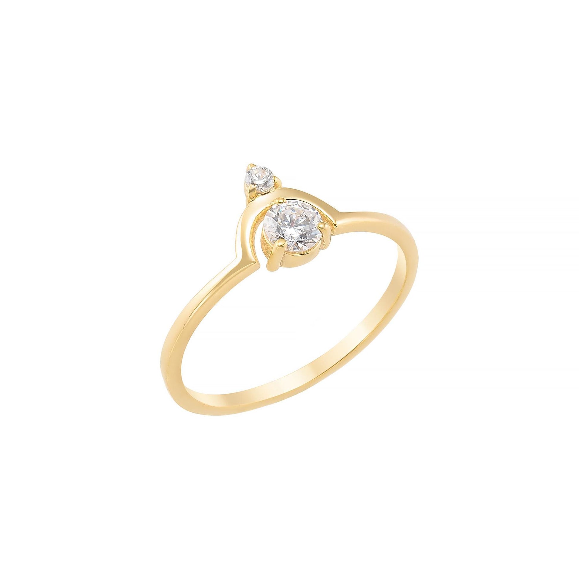 A gold ring with a large central diamond and two smaller diamonds on either side.