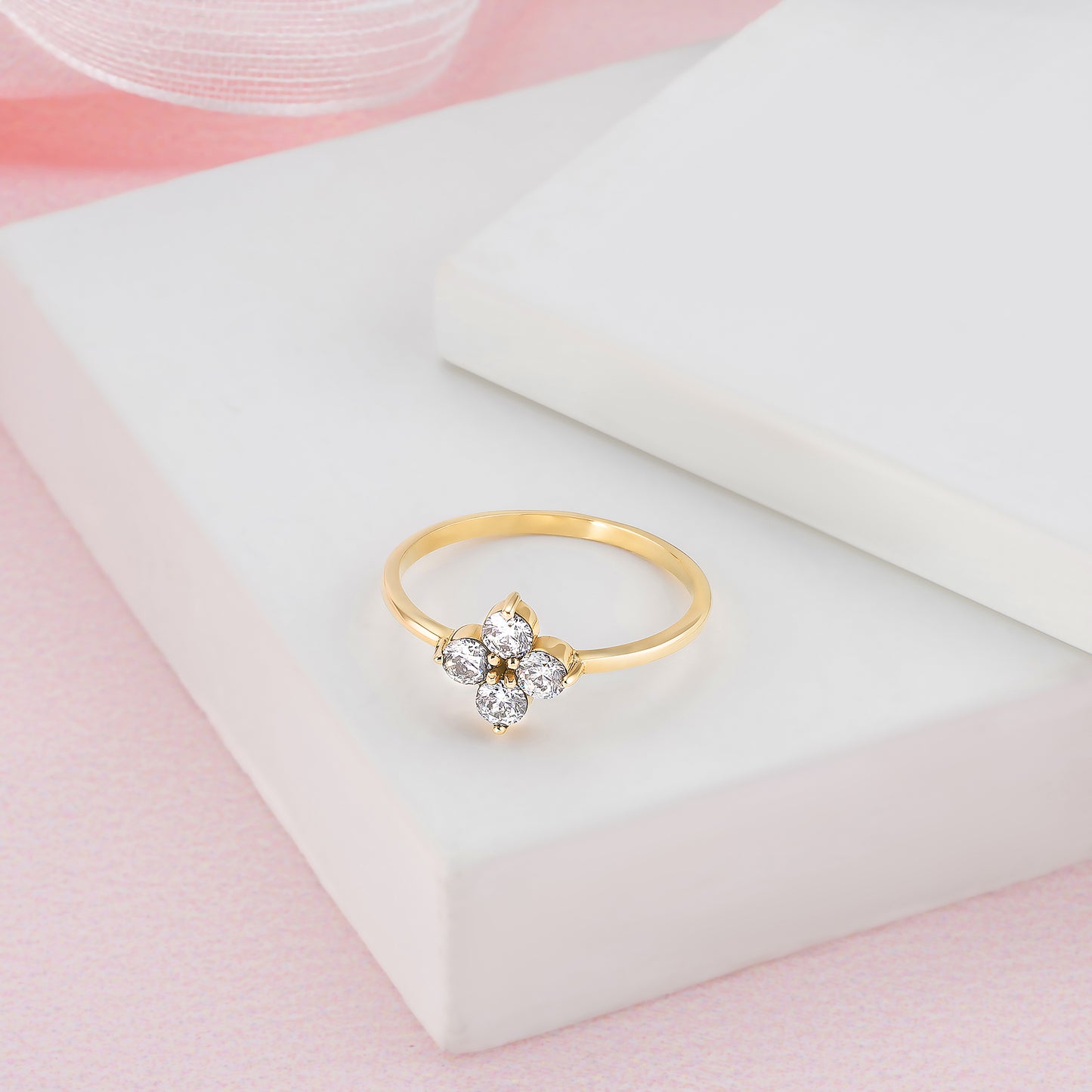 Clover Shaped Solid Gold Ring