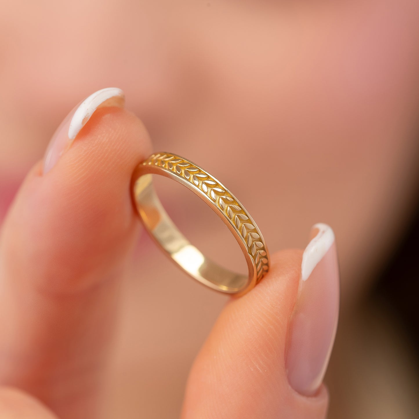 Wheat Leaf Engraved Solid Gold Band Ring