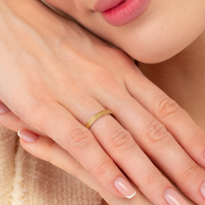 Wheat Leaf Engraved Solid Gold Band Ring
