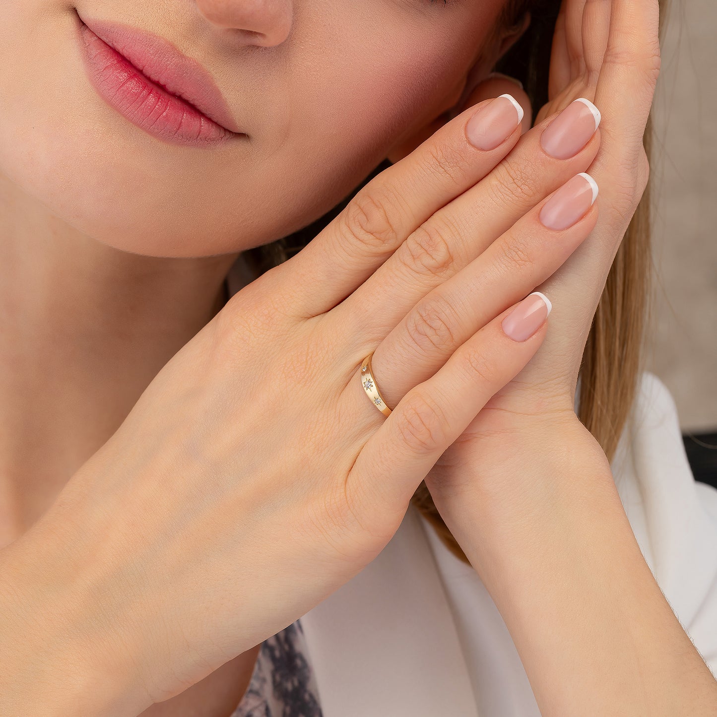 Three Stone Starburst Diamond Signet Ring
