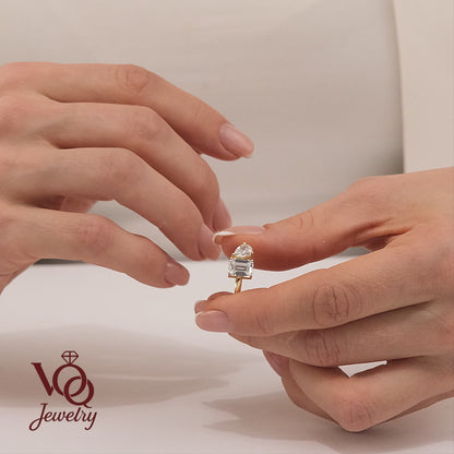 Toi Et Moi Ring - Emerald Cut & Pear Two Stone Solid Gold Band