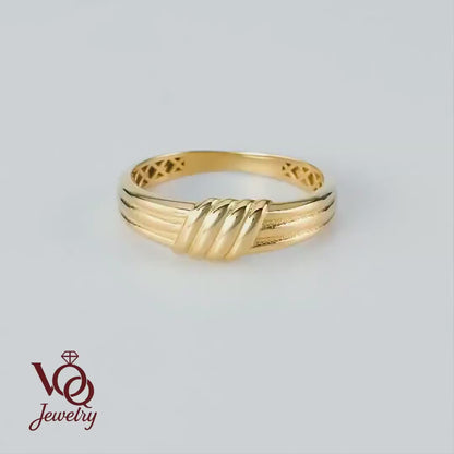 Ribbed 14K Solid Gold Ring, Twisted Dome Band, Textured Pinky Minimalist Stackable Jewelry